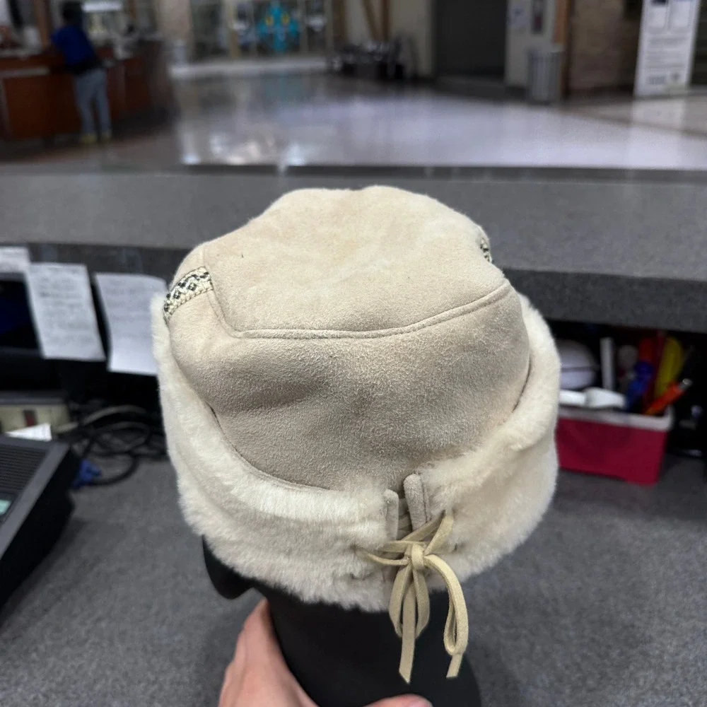 UGG Trapper Hat Womens O/S Tan Good Suede Shearling Lined Bucket Boho Trim